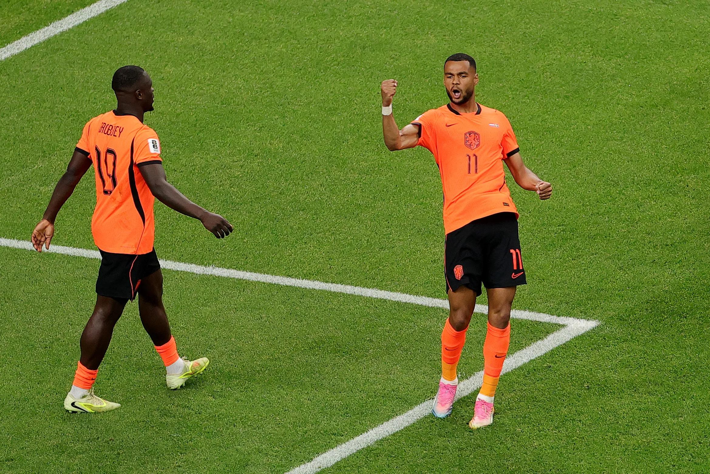 7 legendary echo: Gakpo and Brobbey replicate Robben and Van Persie's historic double