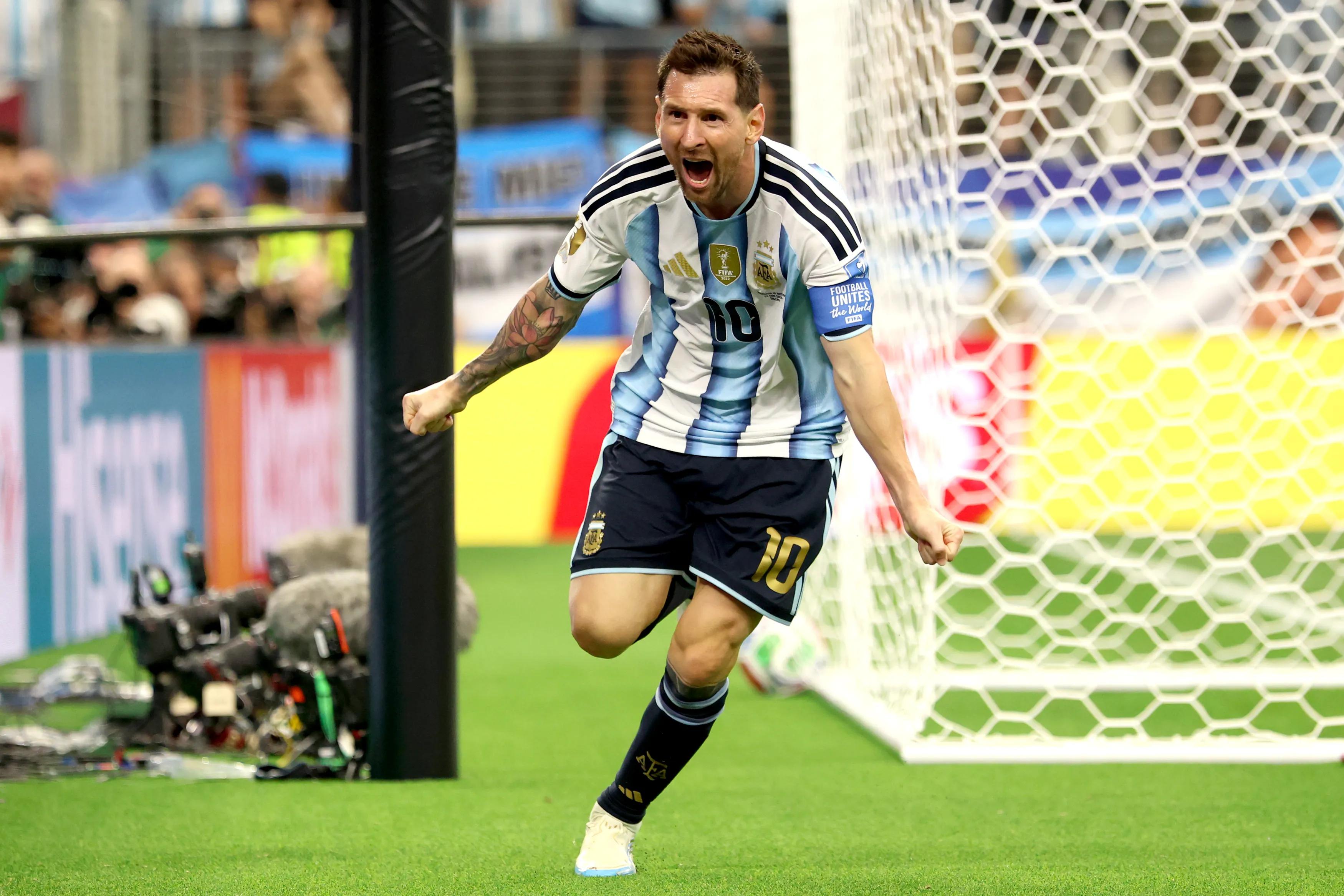 40-year anniversary of Maradona's wonder goal: Messi scores 18th World Cup strike as Argentina advance to Round of 32