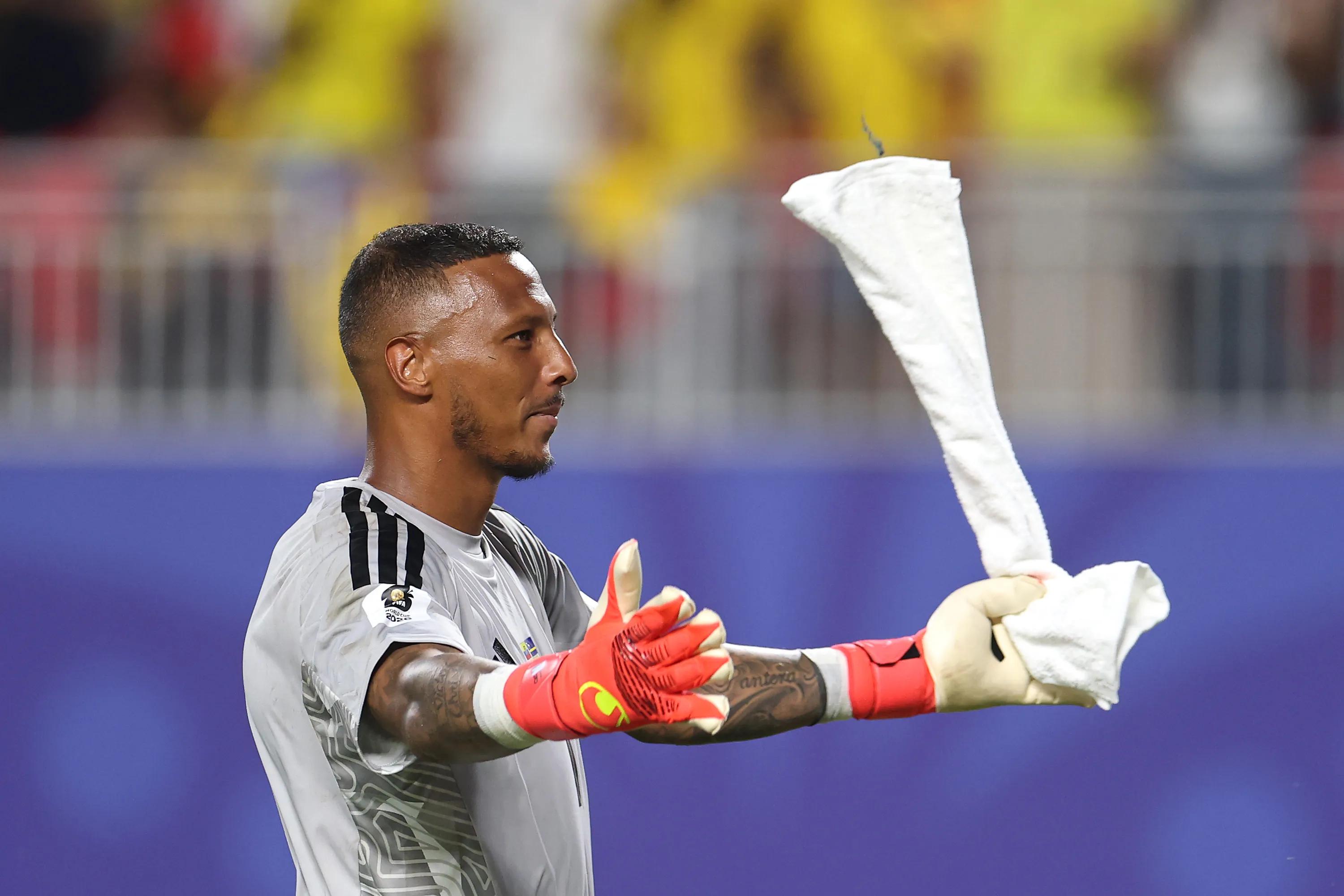 16 Saves, 90 Minutes, 1 Historic Point: How Eloy Room Joined an Elite Concacaf Goalkeeping Pantheon